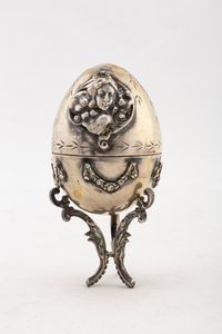 Cinque uova  - Asta Argenti Antichi e da Collezione - Associazione Nazionale - Case d'Asta italiane