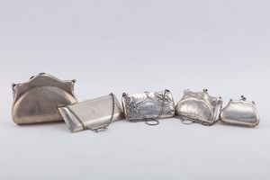 Cinque portamonete a foggia di borsetta  - Asta Argenti Antichi e da Collezione - Associazione Nazionale - Case d'Asta italiane