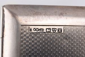 Cinque portamonete a foggia di borsetta  - Asta Argenti Antichi e da Collezione - Associazione Nazionale - Case d'Asta italiane