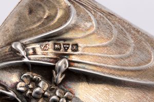 Cinque portamonete a foggia di borsetta  - Asta Argenti Antichi e da Collezione - Associazione Nazionale - Case d'Asta italiane