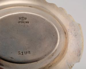 Gruppo di otto oggetti  - Asta Argenti Antichi e da Collezione - Associazione Nazionale - Case d'Asta italiane