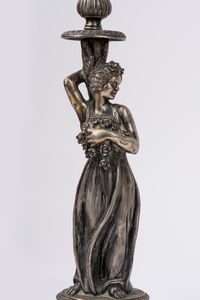 Coppia di candelieri, con satiro e ninfa  - Asta Argenti Antichi e da Collezione - Associazione Nazionale - Case d'Asta italiane