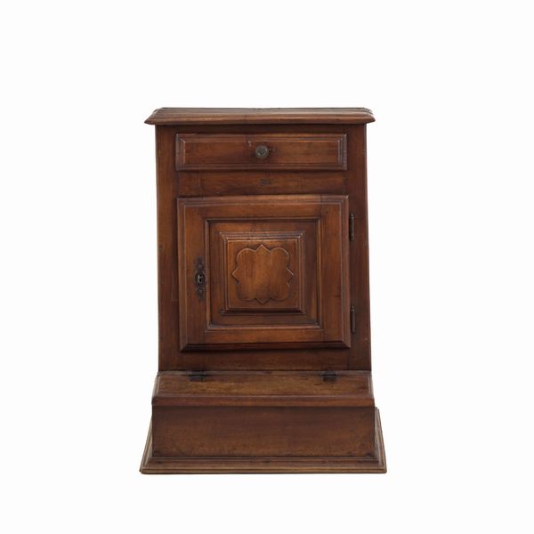 Inginocchiatoio in legno. (elementi antichi)  - Asta Antiquariato - Associazione Nazionale - Case d'Asta italiane