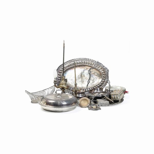 Lotto misto di oggetti in metallo  - Asta Antiquariato - Associazione Nazionale - Case d'Asta italiane