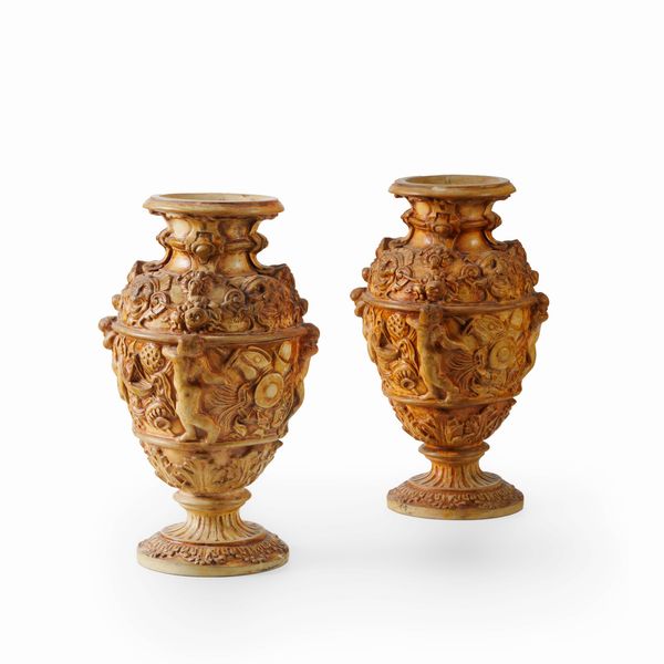 Coppia di vasi in terracotta  - Asta Antiquariato - Associazione Nazionale - Case d'Asta italiane