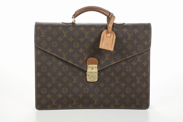 Porta documenti Louis Vuitton  - Asta Antiquariato - Associazione Nazionale - Case d'Asta italiane