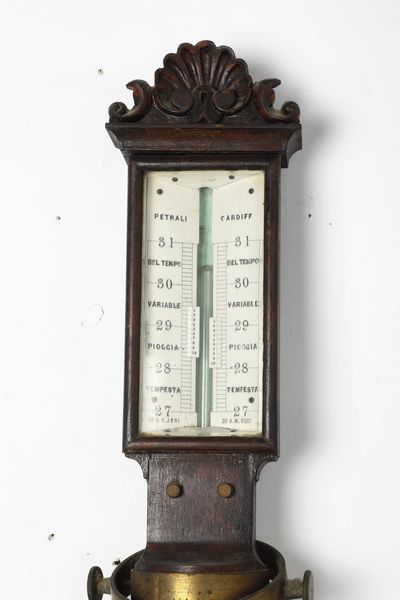 Barometro in legno e metallo dorato. XIX-XX secolo  - Asta Antiquariato - Associazione Nazionale - Case d'Asta italiane