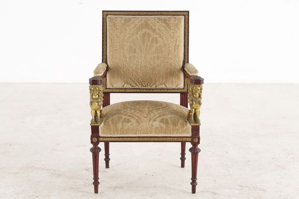 Poltrona Impero in mogano. XIX secolo  - Asta Antiquariato - Associazione Nazionale - Case d'Asta italiane