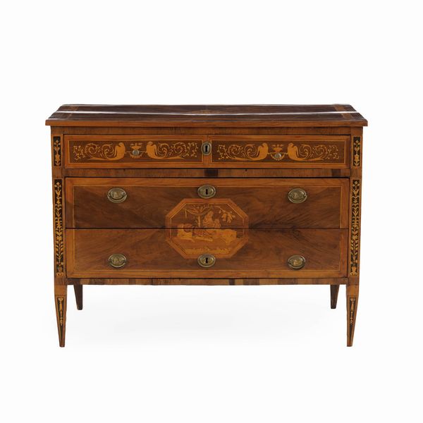 Cassettone Luigi XVI lastronato e intarsiato. Fine del XVIII secolo  - Asta Antiquariato - Associazione Nazionale - Case d'Asta italiane