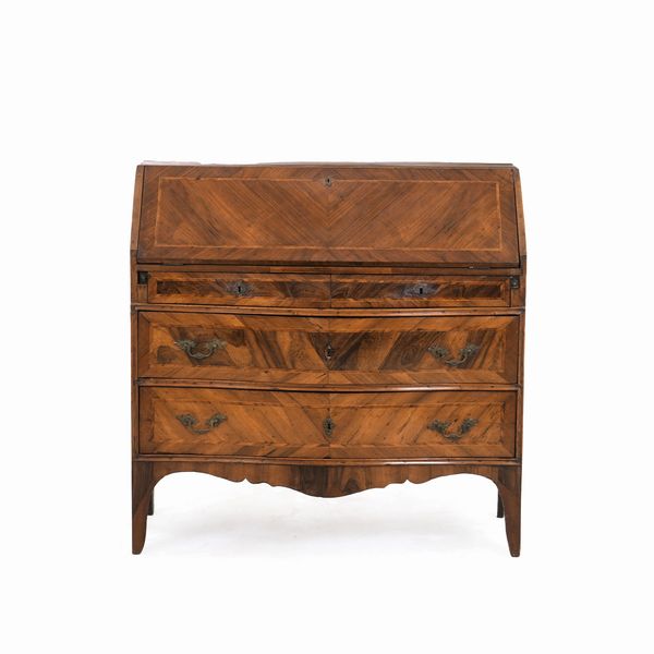 Ribalta in legno lastronato e filettato. XVIII secolo  - Asta Antiquariato - Associazione Nazionale - Case d'Asta italiane