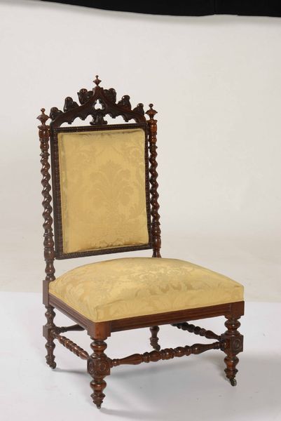 Poltrona a torchon in legno intagliato  - Asta Antiquariato - Associazione Nazionale - Case d'Asta italiane