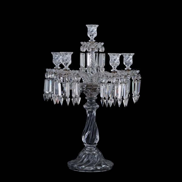 Candelabro in cristallo. Sotto la base Baccarat Depos  - Asta Antiquariato - Associazione Nazionale - Case d'Asta italiane