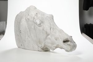 Lanterna lampadario in metallo sbalzato a sei fiamme. XVIII secolo  - Asta Antiquariato - Associazione Nazionale - Case d'Asta italiane