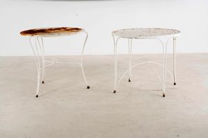 Due tavoli e otto sedie  da giardino in ferro  - Asta Antiquariato - Associazione Nazionale - Case d'Asta italiane