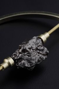 Curioso frammento di Meteorite 'Campo del Cielo'<BR>  - Asta Antiquariato - Associazione Nazionale - Case d'Asta italiane