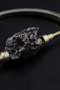 Curioso frammento di Meteorite 'Campo del Cielo'<BR>  - Asta Antiquariato - Associazione Nazionale - Case d'Asta italiane