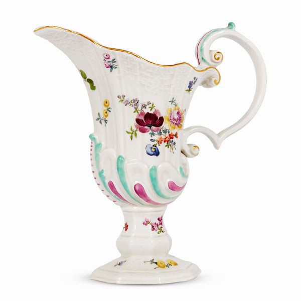 VERSATOIO, MANIFATTURA DI MEISSEN, 1750 CIRCA  - Asta CERAMICA. MAIOLICHE E PORCELLANE DAL RINASCIMENTO ALL'OTTOCENTO - Associazione Nazionale - Case d'Asta italiane