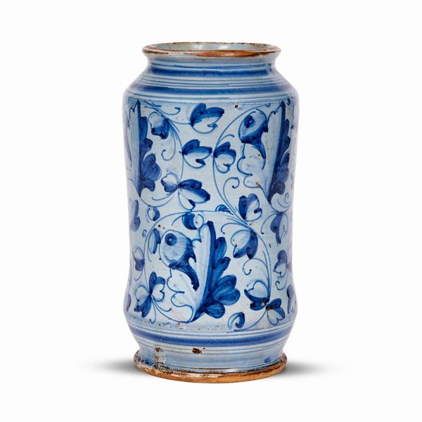 ALBARELLO, ITALIA CENTRALE, INIZO SECOLO XVII  - Asta CERAMICA. MAIOLICHE E PORCELLANE DAL RINASCIMENTO ALL'OTTOCENTO - Associazione Nazionale - Case d'Asta italiane