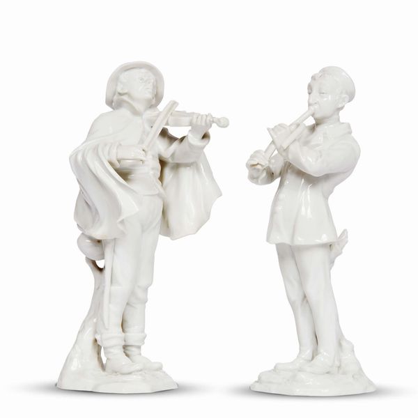 COPPIA DI FIGURE, GERMANIA, MANIFATTURA DI VOLKSTEDT-RUDOLSTADT, FINE SECOLO XIX  - Asta CERAMICA. MAIOLICHE E PORCELLANE DAL RINASCIMENTO ALL'OTTOCENTO - Associazione Nazionale - Case d'Asta italiane