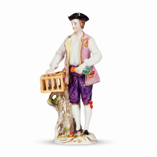 FIGURA, MANIFATTURA EUROPEA, SECOLO XIX  - Asta CERAMICA. MAIOLICHE E PORCELLANE DAL RINASCIMENTO ALL'OTTOCENTO - Associazione Nazionale - Case d'Asta italiane