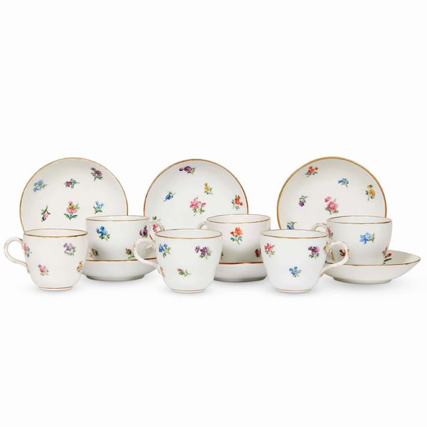 SEI TAZZINE CON PIATTINO, GERMANIA, MANIFATTURA DI MEISSEN, SECOLO XIX  - Asta CERAMICA. MAIOLICHE E PORCELLANE DAL RINASCIMENTO ALL'OTTOCENTO - Associazione Nazionale - Case d'Asta italiane