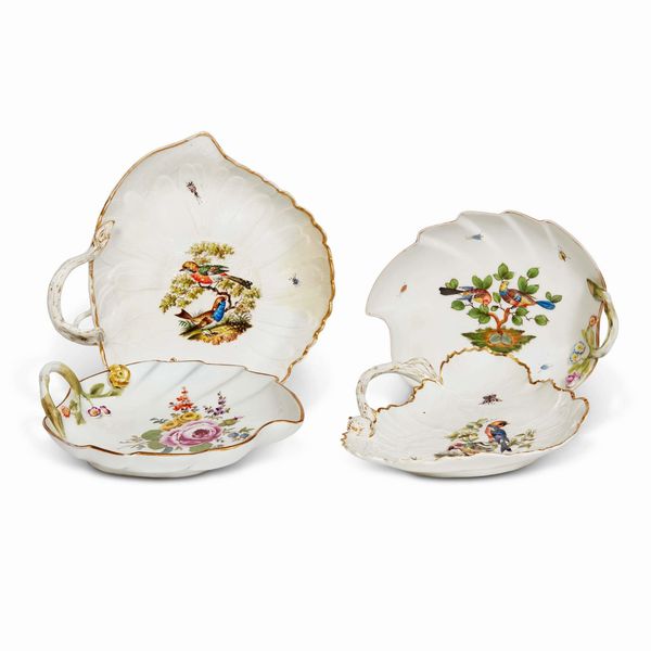 QUATTRO VASSOIETTI, GERMANIA, SECOLO XIX  - Asta CERAMICA. MAIOLICHE E PORCELLANE DAL RINASCIMENTO ALL'OTTOCENTO - Associazione Nazionale - Case d'Asta italiane