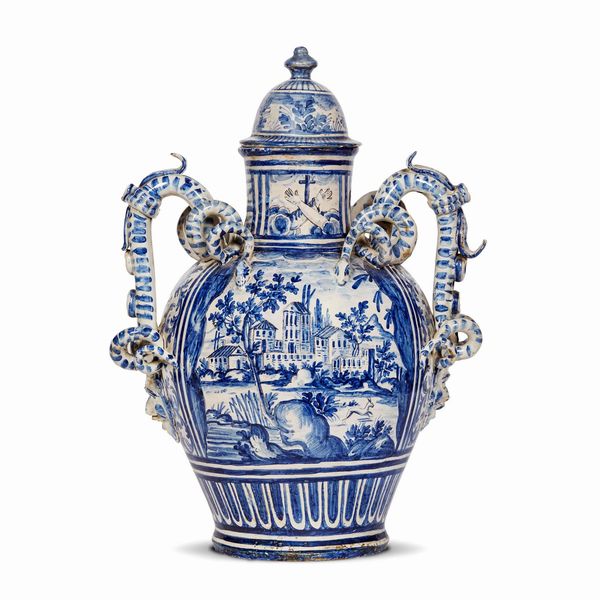 GRANDE VASO BIANSATO CON COPERCHIO, ITALIA MERIDIONALE?, SECOLO XIX  - Asta CERAMICA. MAIOLICHE E PORCELLANE DAL RINASCIMENTO ALL'OTTOCENTO - Associazione Nazionale - Case d'Asta italiane