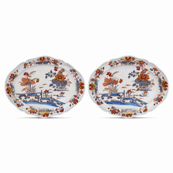 COPPIA DI VASSOI, DOCCIA, MANIFATTURA GINORI, 1780-1790  - Asta CERAMICA. MAIOLICHE E PORCELLANE DAL RINASCIMENTO ALL'OTTOCENTO - Associazione Nazionale - Case d'Asta italiane
