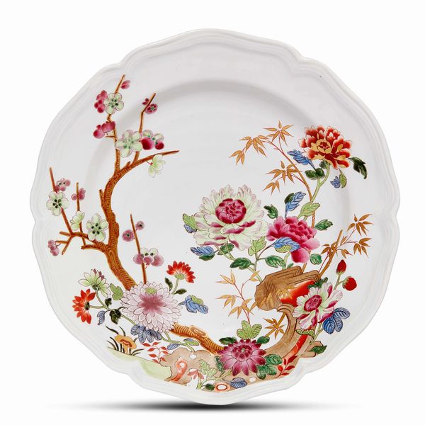 PIATTO, DOCCIA, MANIFATTURA GINORI, 1765 CIRCA  - Asta CERAMICA. MAIOLICHE E PORCELLANE DAL RINASCIMENTO ALL'OTTOCENTO - Associazione Nazionale - Case d'Asta italiane