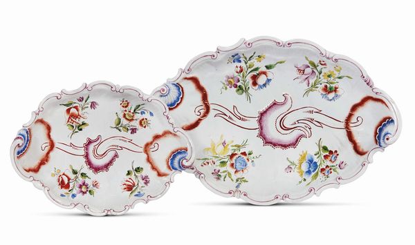 DUE MARESCIALLE, DOCCIA, MANIFATTURA GINORI, 1770  - Asta CERAMICA. MAIOLICHE E PORCELLANE DAL RINASCIMENTO ALL'OTTOCENTO - Associazione Nazionale - Case d'Asta italiane