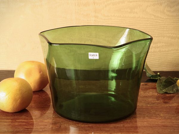 Vaso in vetro verde di Empoli  - Asta La casa moderna - Associazione Nazionale - Case d'Asta italiane