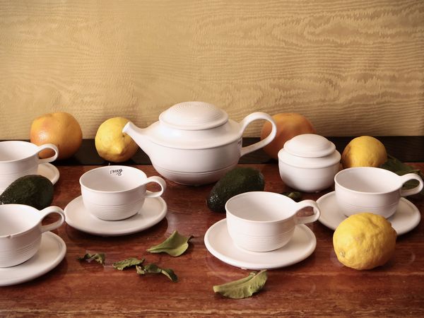 Servizio da t in ceramica bianca, Franco Bucci  - Asta La casa moderna - Associazione Nazionale - Case d'Asta italiane