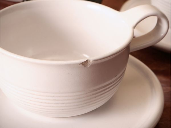 Servizio da t in ceramica bianca, Franco Bucci  - Asta La casa moderna - Associazione Nazionale - Case d'Asta italiane