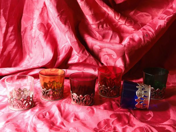 Serie di sei bicchierila liquore in vetro arlecchino  - Asta La casa moderna - Associazione Nazionale - Case d'Asta italiane