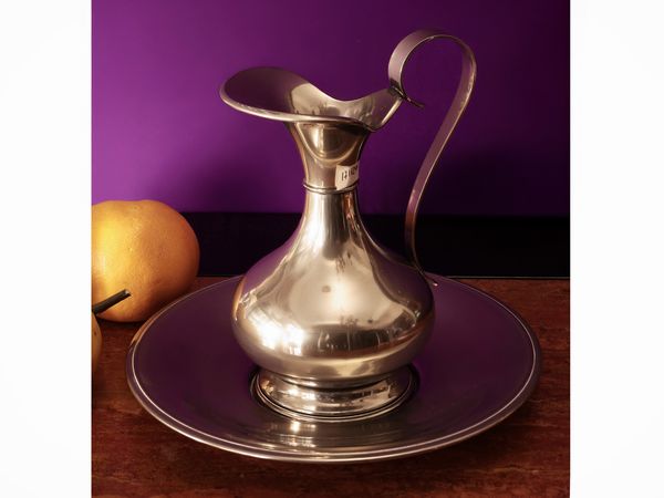 Versatoio in metallo argentato, Bellotto  - Asta La casa moderna - Associazione Nazionale - Case d'Asta italiane