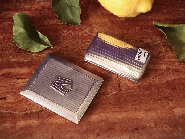 Due portasigarette  - Asta La casa moderna - Associazione Nazionale - Case d'Asta italiane