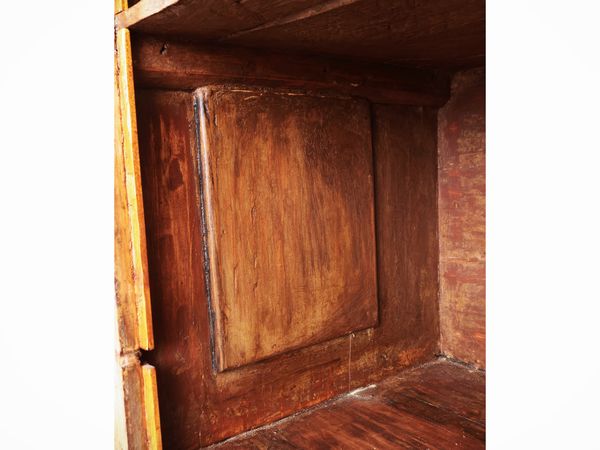 Armadio rustico in legno tenero  - Asta La casa moderna - Associazione Nazionale - Case d'Asta italiane