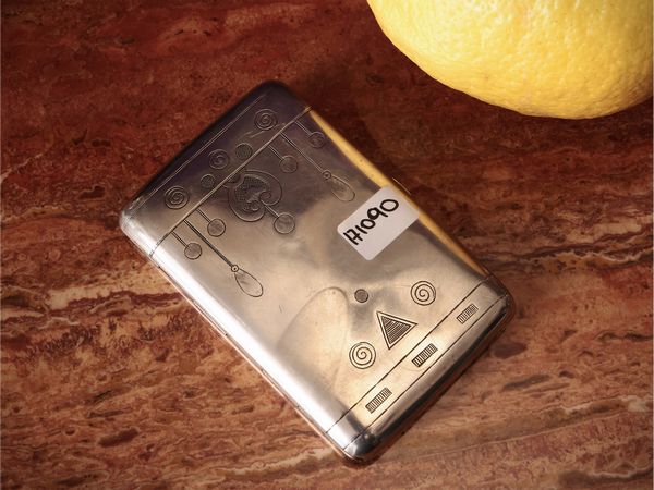 Portasigarette in argento  - Asta La casa moderna - Associazione Nazionale - Case d'Asta italiane