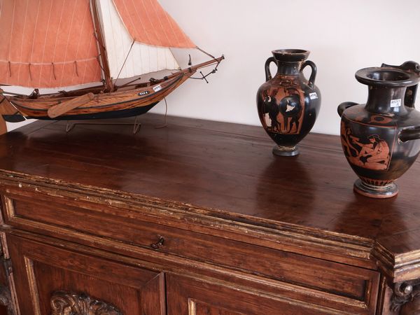 Credenza in legno tenero  - Asta La casa moderna - Associazione Nazionale - Case d'Asta italiane