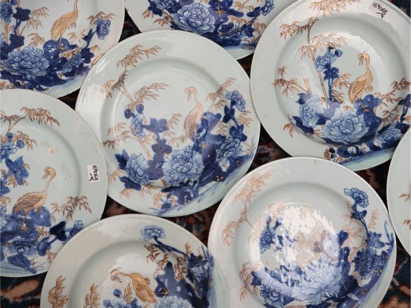 Assortimento di piatti in porcellana  - Asta La casa moderna - Associazione Nazionale - Case d'Asta italiane