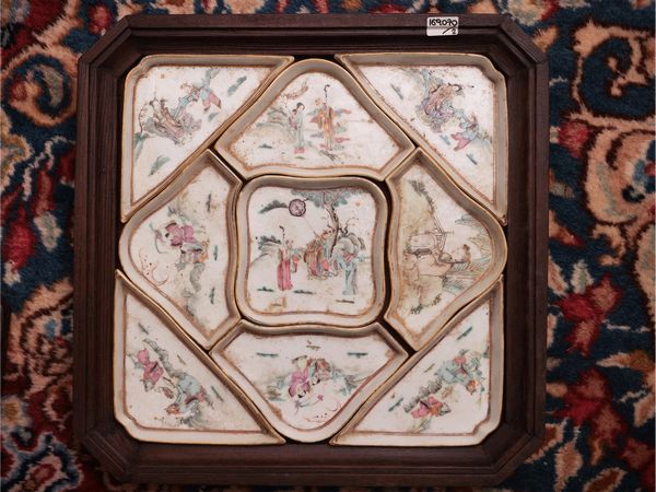 Due centrotavaola in porcellana  - Asta La casa moderna - Associazione Nazionale - Case d'Asta italiane