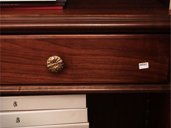 Grande libreria a giorno in satinwood  - Asta La casa moderna - Associazione Nazionale - Case d'Asta italiane