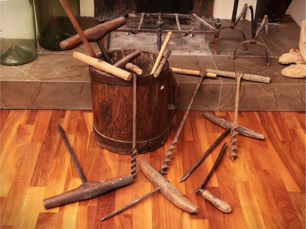 Assortimento di succhielli di varie dimensioni  - Asta La casa moderna - Associazione Nazionale - Case d'Asta italiane