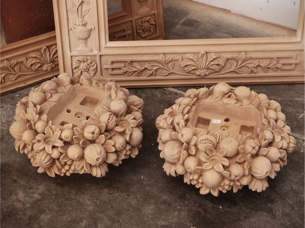 Lotto di decorazioni in legno grezzo  - Asta La casa moderna - Associazione Nazionale - Case d'Asta italiane