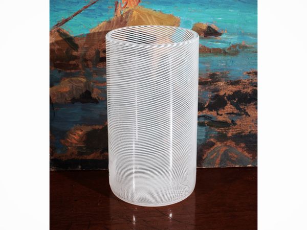 Bicchiere Venini in vetro a filigrana lattimo  - Asta La casa moderna - Associazione Nazionale - Case d'Asta italiane