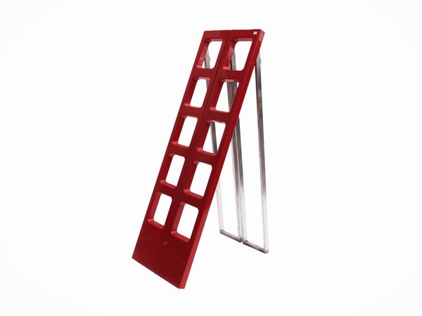 Scaletta modello Scaleo, Roberto Lucci e Paolo Orlandini per Velca  - Asta La casa moderna - Associazione Nazionale - Case d'Asta italiane