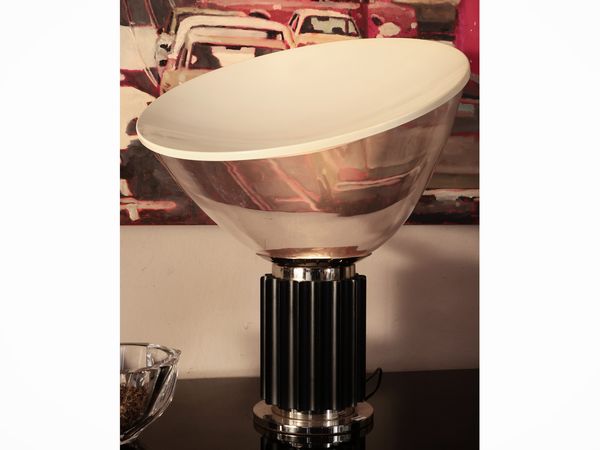 Lampada da tavolo Taccia, Achille e Piergiacomo Castiglioni per Flos  - Asta La casa moderna - Associazione Nazionale - Case d'Asta italiane