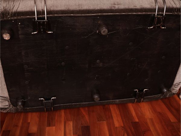 AFRA E TOBIA SCARPA : Divano Soriana  - Asta La casa moderna - Associazione Nazionale - Case d'Asta italiane