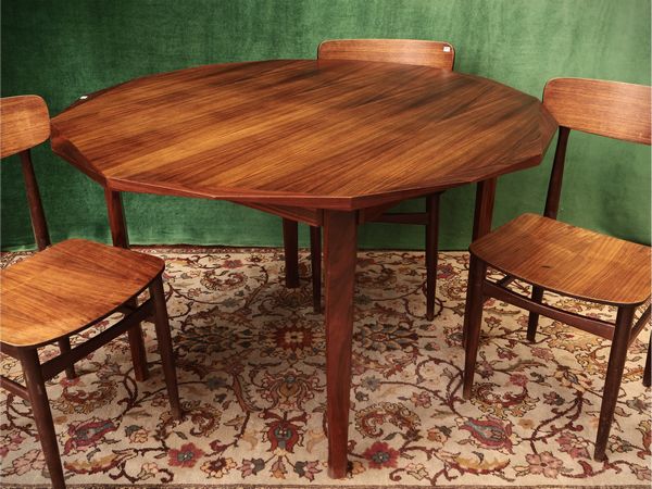 Tavolo da pranzo TPA 18 in legni esotici, 1960  - Asta La casa moderna - Associazione Nazionale - Case d'Asta italiane
