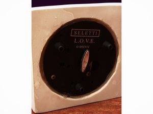 Carillon L.O.V.E., Maurizio Cattelan per Seletti, 2014  - Asta La casa moderna - Associazione Nazionale - Case d'Asta italiane
